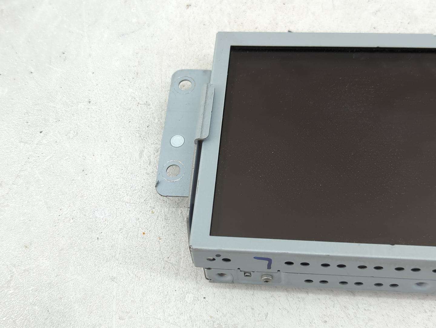 2013-2019 Ford Flex Information Display Screen - Oemusedautoparts1.com