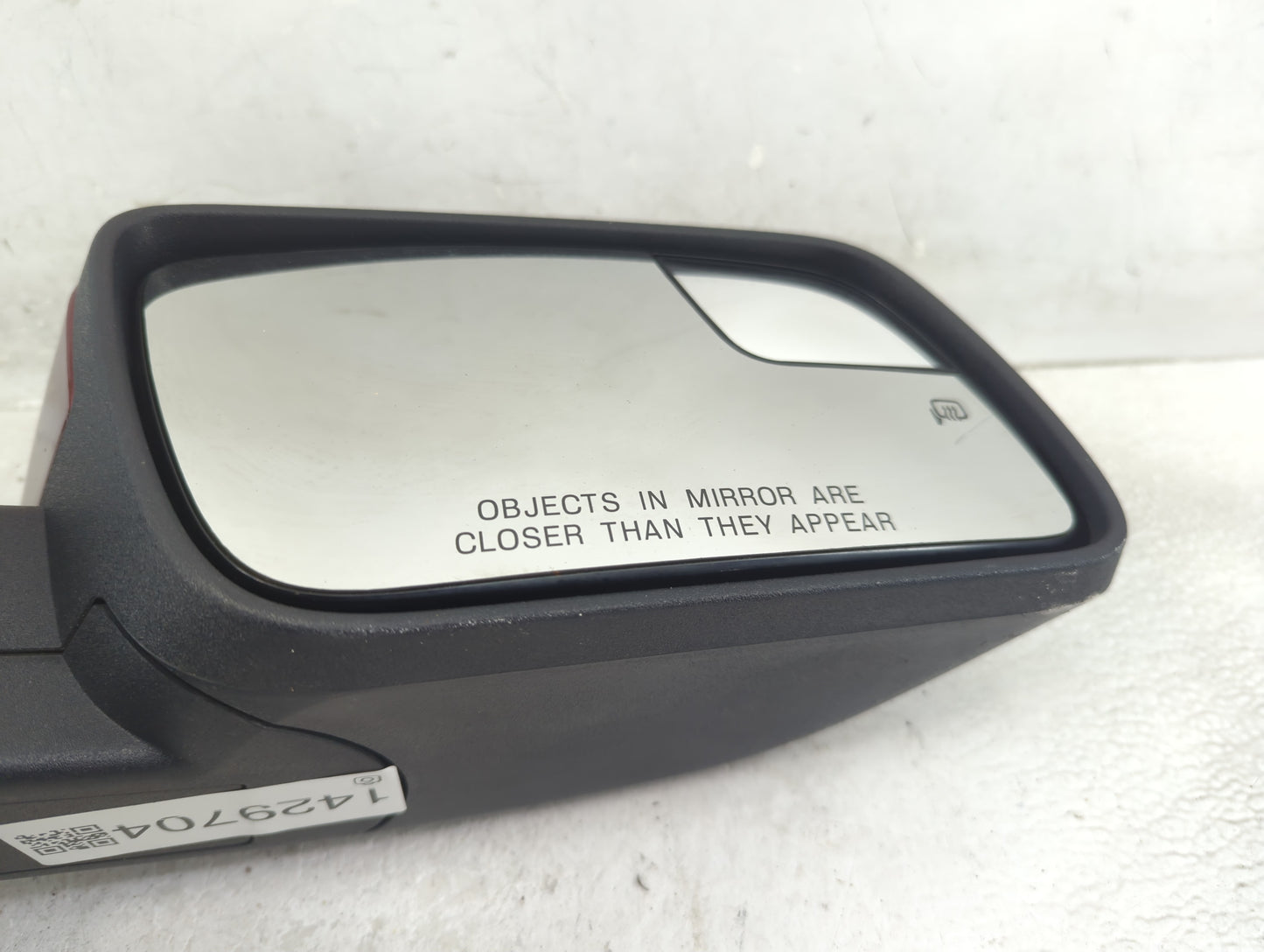 2013-2019 Ford Flex Passenger Side View Mirror - Right Door Mirror OEM Used - Oemusedautoparts1.com