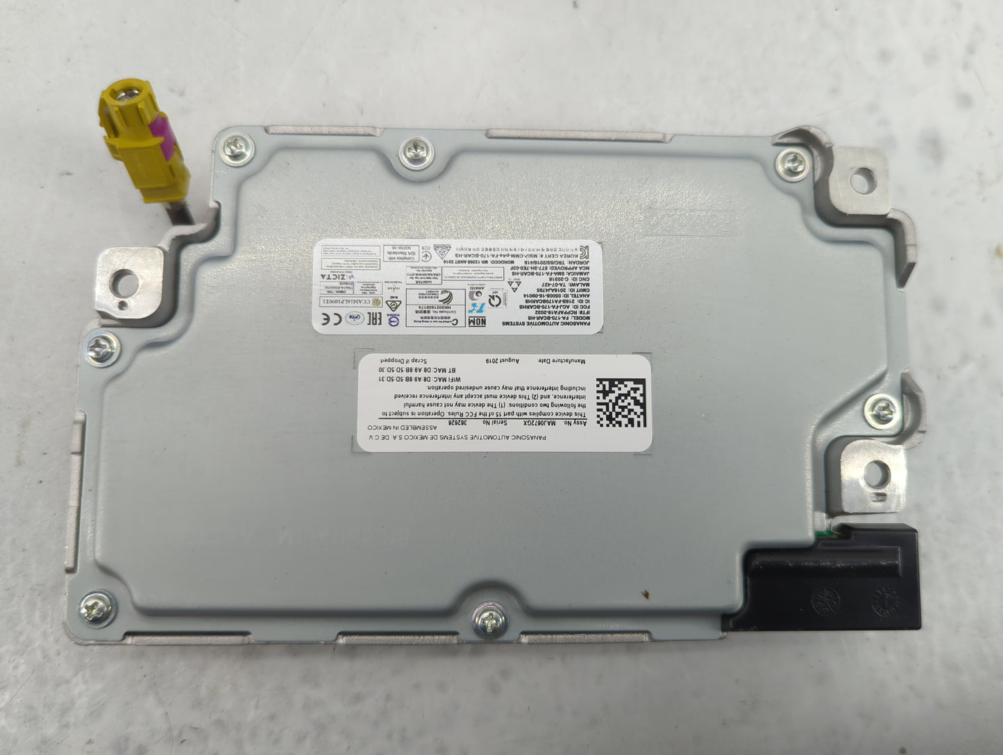 2016-2019 Ford Flex Radio AM FM Cd Player Receiver Replacement Fits Fits 2016 2017 2018 2019 OEM Used Auto Parts - Oemusedau