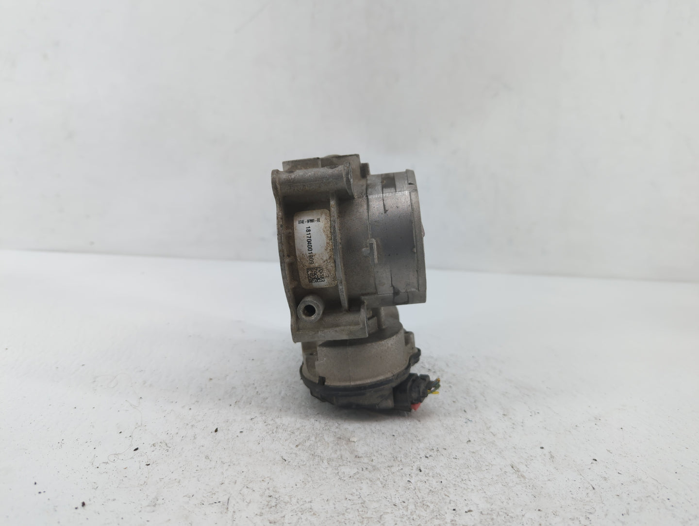 2013-2019 Ford Flex Throttle Body P/N:AT4E-9F991-EL AT4E-9F991-EH Fits Fits 2011 2012 2013 2014 2015 2016 2017 2018 2019 OEM
