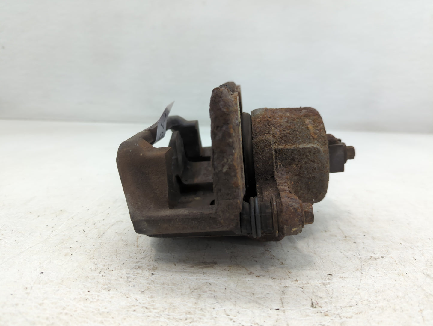 2009-2019 Ford Flex Front Driver Left Brake Caliper - Oemusedautoparts1.com