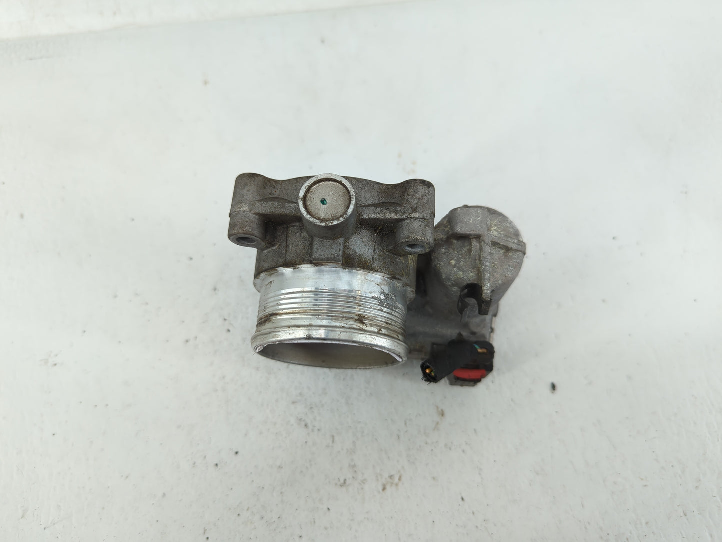 2014-2018 Ford Focus Throttle Body P/N:DS7E-9F991-BB Fits Fits 2014 2015 2016 2017 2018 2019 2020 2021 2022 OEM Used Auto Pa