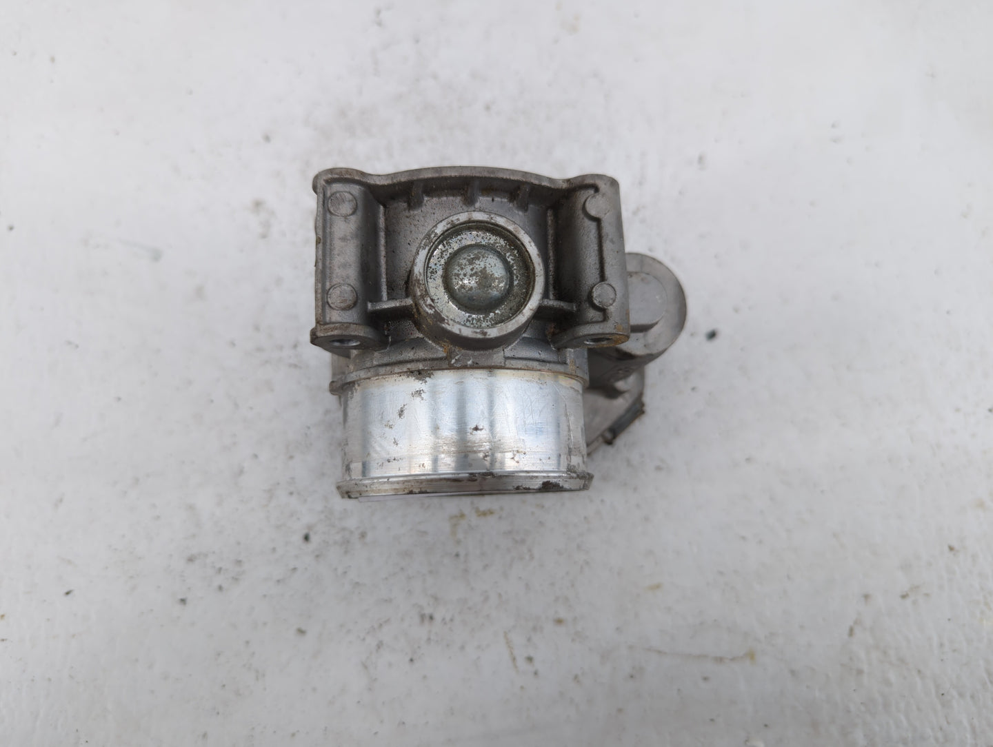 2014-2018 Ford Focus Throttle Body P/N:DS7E-9F991-BD DS7E-9F991-BB Fits Fits 2014 2015 2016 2017 2018 2019 2020 2021 2022 OE