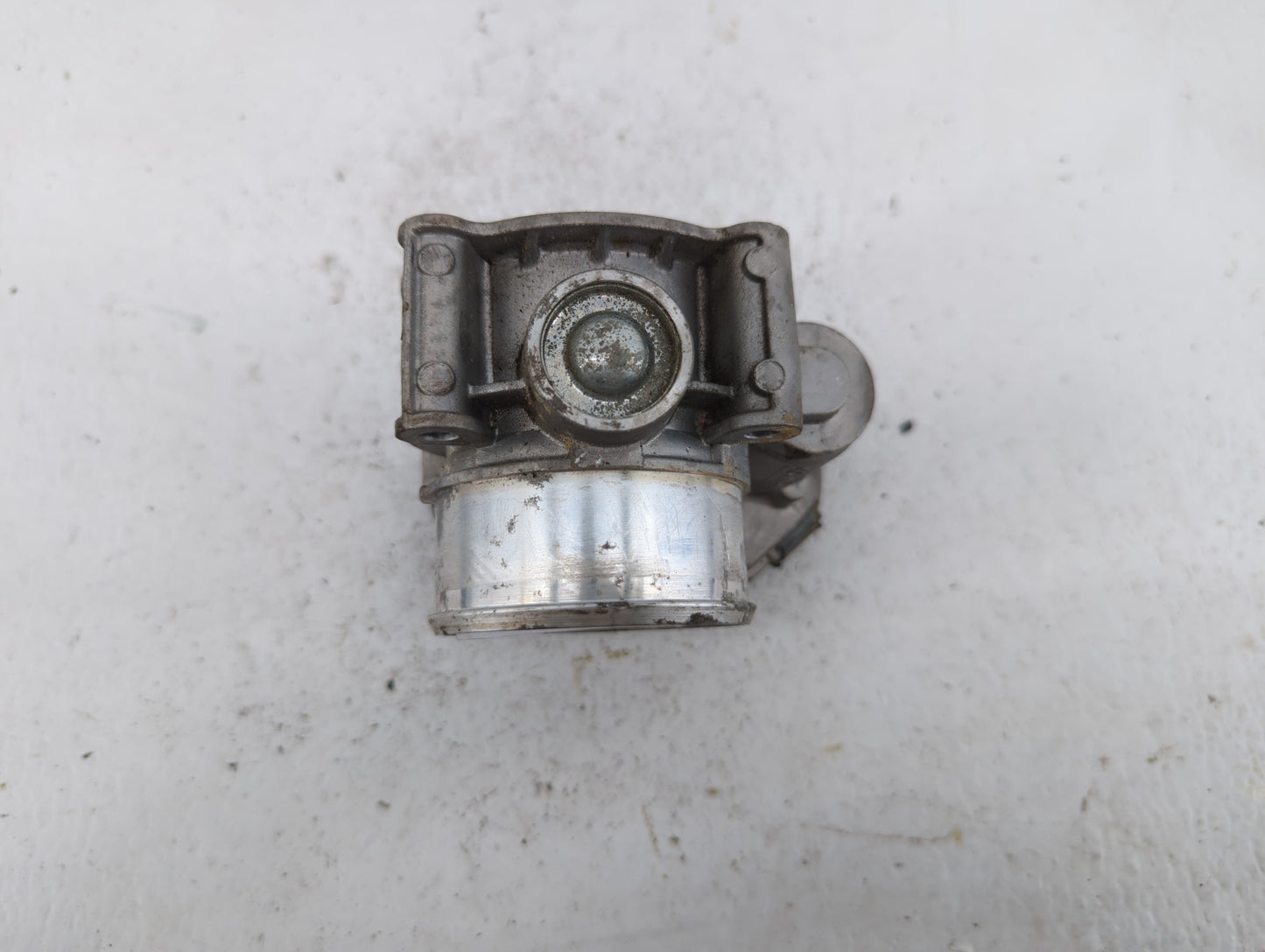 2014-2018 Ford Focus Throttle Body P/N:DS7E-9F991-BD DS7E-9F991-BB Fits Fits 2014 2015 2016 2017 2018 2019 2020 2021 2022 OE