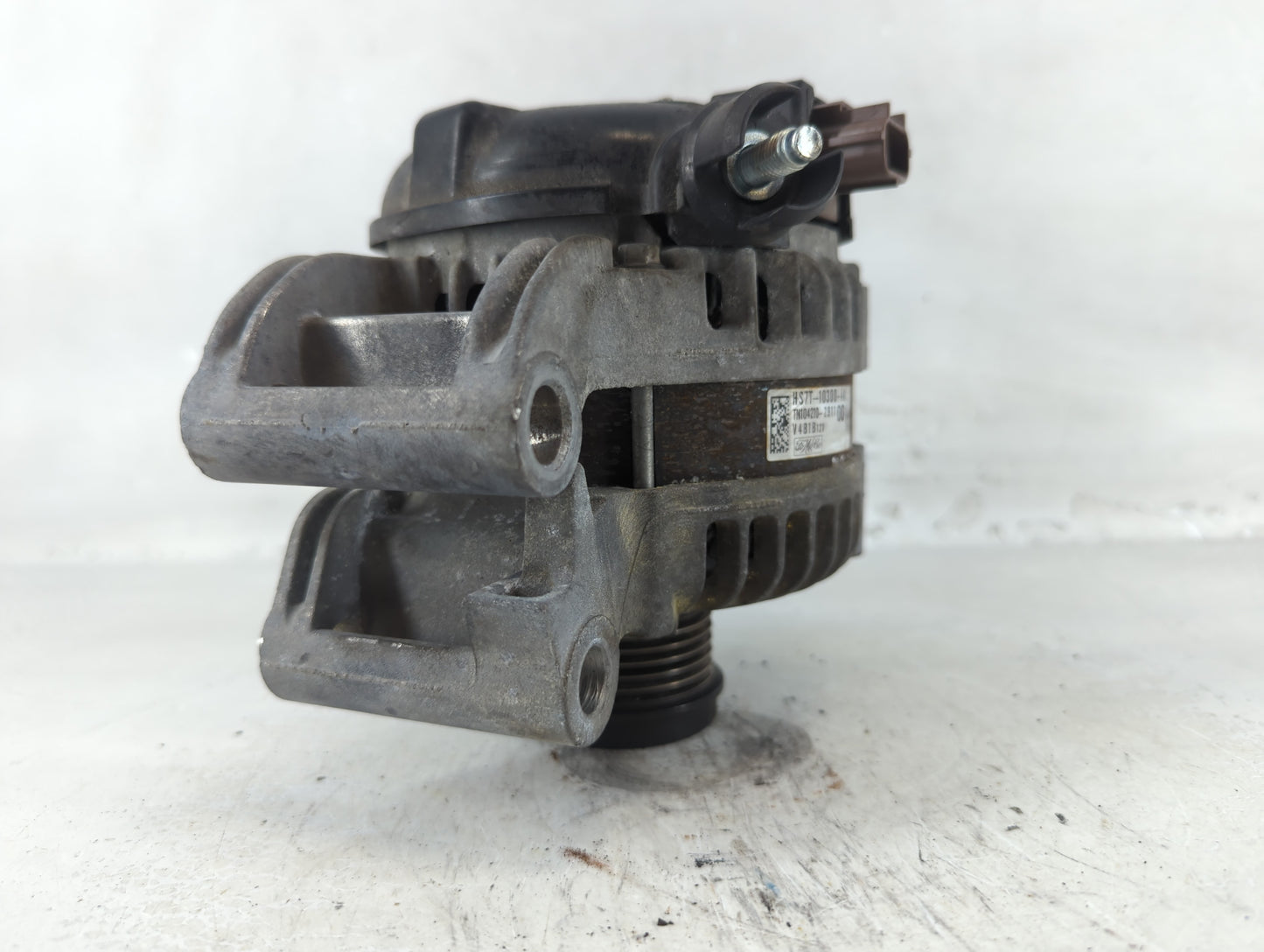 2016-2020 Ford Fusion Alternator Replacement Generator Charging Assembly Engine OEM P/N:HS7T-10300-AA Fits OEM Used Auto Par