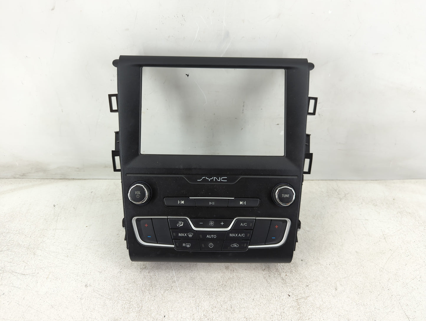 2019-2020 Ford Fusion Radio AM FM Cd Player Receiver Replacement P/N:KS7T-18E245-CGE Fits Fits 2019 2020 OEM Used Auto Parts