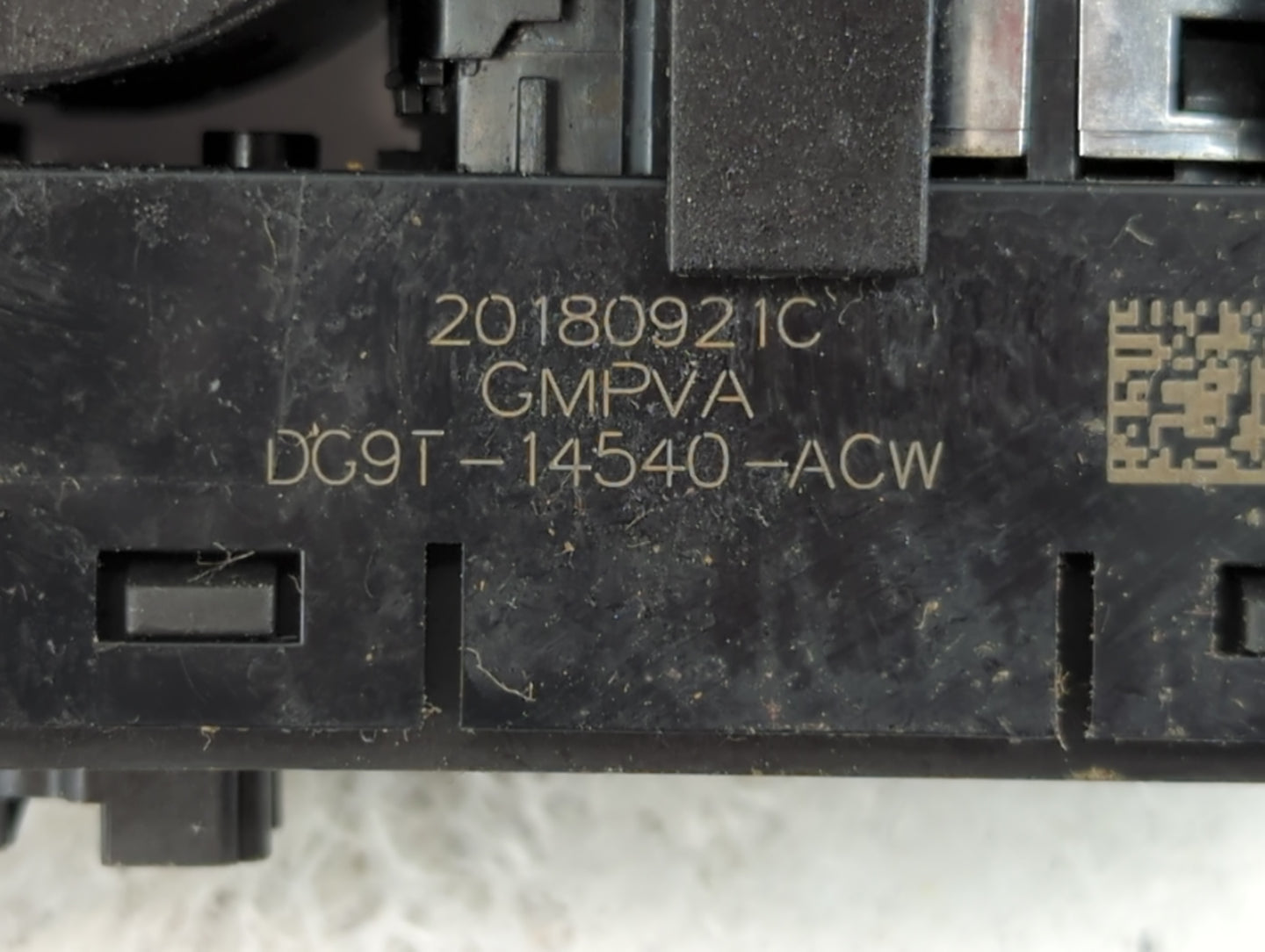 2013-2020 Ford Fusion Master Power Window Switch Replacement Driver Side Left P/N:DG9T-14540-ACW Fits OEM Used Auto Parts - 