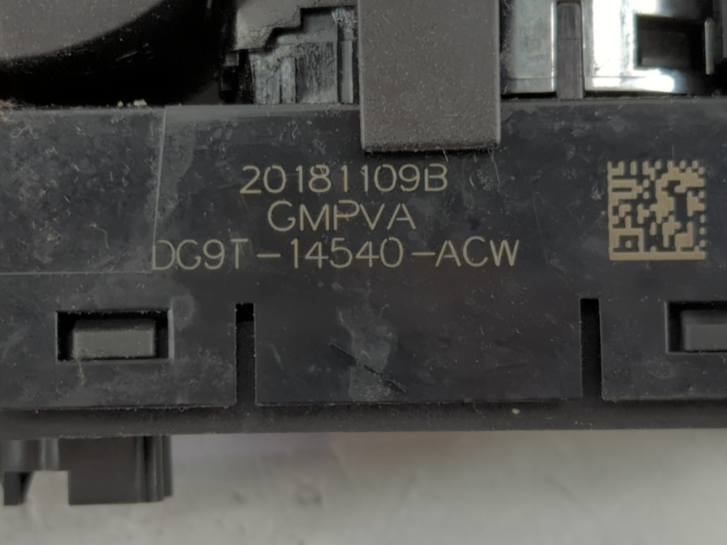 2013-2020 Ford Fusion Master Power Window Switch Replacement Driver Side Left P/N:DG9T-14540-ACW Fits OEM Used Auto Parts - 