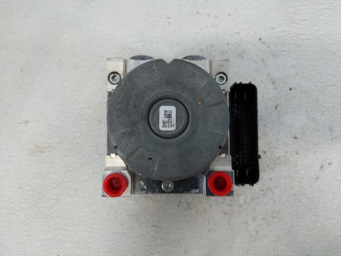 2019-2020 Ford Fusion ABS Pump Control Module Replacement P/N:KG9C-2B373-LD Fits Fits 2019 2020 OEM Used Auto Parts - Oemuse