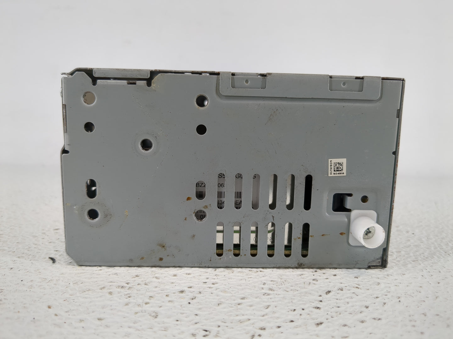 2019 Ford Fusion Radio AM FM Cd Player Receiver Replacement P/N:KS7T-18D818-ZB Fits OEM Used Auto Parts - Oemusedautoparts1.