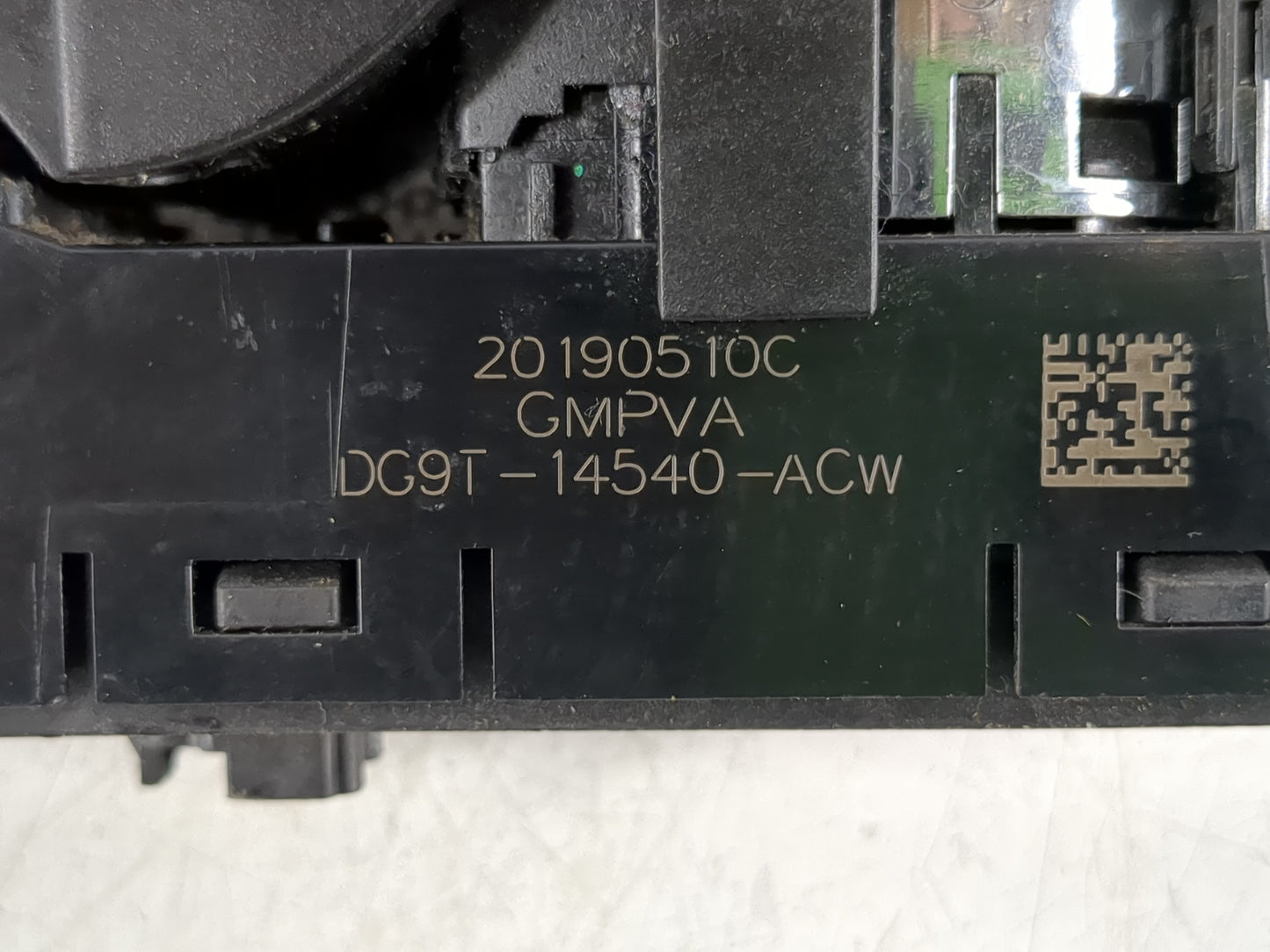 2013-2020 Ford Fusion Master Power Window Switch Replacement Driver Side Left P/N:DG9T-14540-ACW Fits OEM Used Auto Parts - 