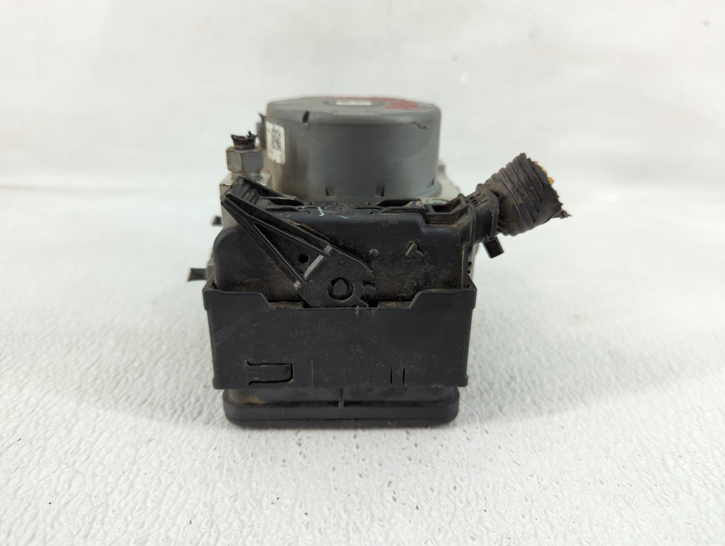 2019-2020 Ford Fusion ABS Pump Control Module Replacement P/N:KG9C-2B373-LD Fits Fits 2019 2020 OEM Used Auto Parts - Oemuse