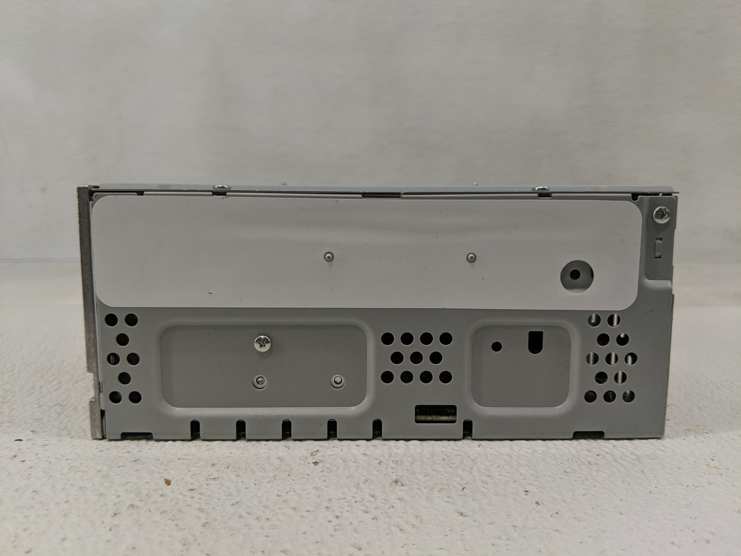 2019 Ford Fusion Radio AM FM Cd Player Receiver Replacement P/N:KS7T-18D818-YB Fits OEM Used Auto Parts - Oemusedautoparts1.