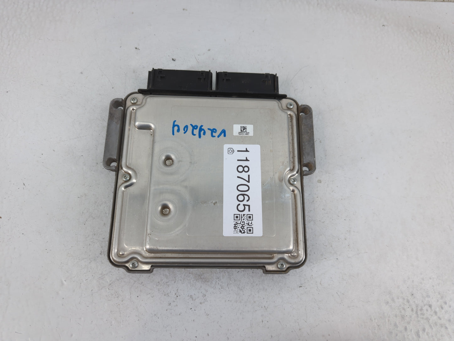 2017-2020 Ford Fusion PCM Engine Control Computer ECU ECM PCU OEM P/N:HS7A-12A650-AAB Fits Fits 2017 2018 2019 2020 OEM Used
