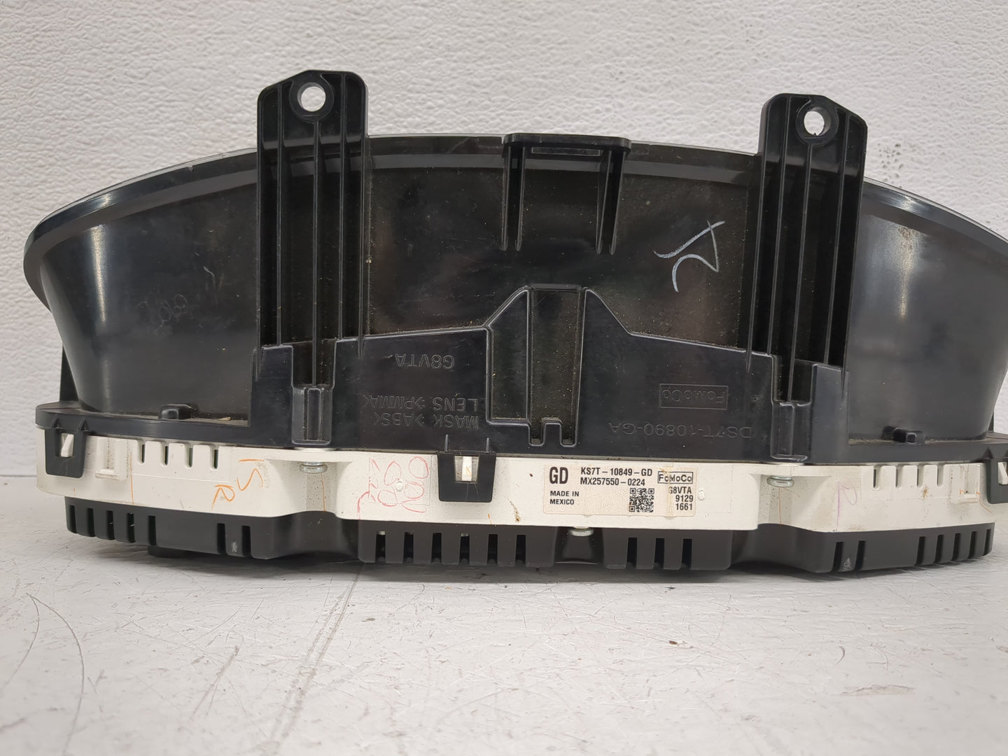 2019 Ford Fusion Instrument Cluster Speedometer Gauges P/N:DS7T-10890-GA KS7T-10849-GD Fits OEM Used Auto Parts - Oemusedaut