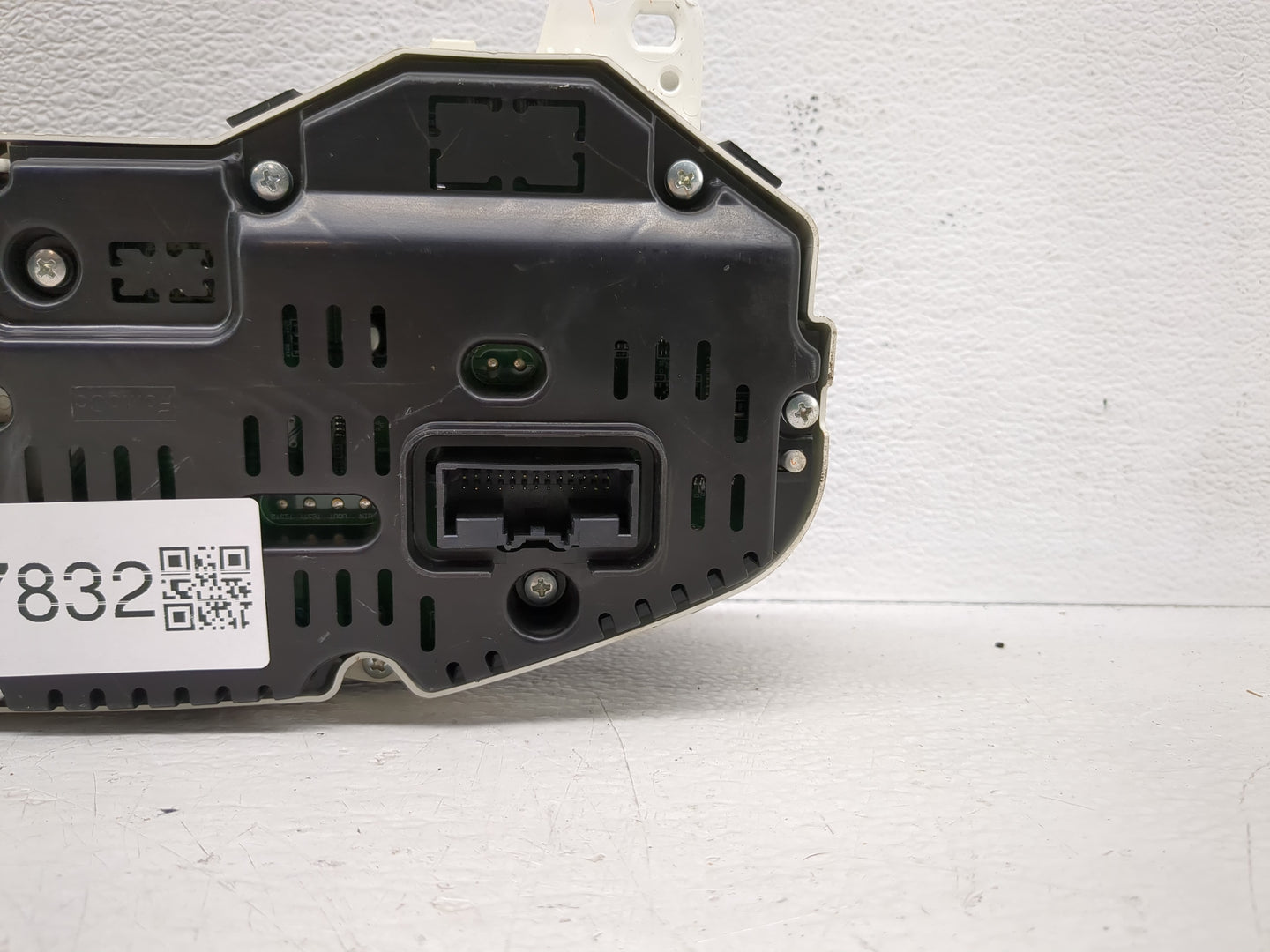 2019 Ford Fusion Instrument Cluster Speedometer Gauges P/N:DS7T-10890-GA KS7T-10849-GD Fits OEM Used Auto Parts - Oemusedaut