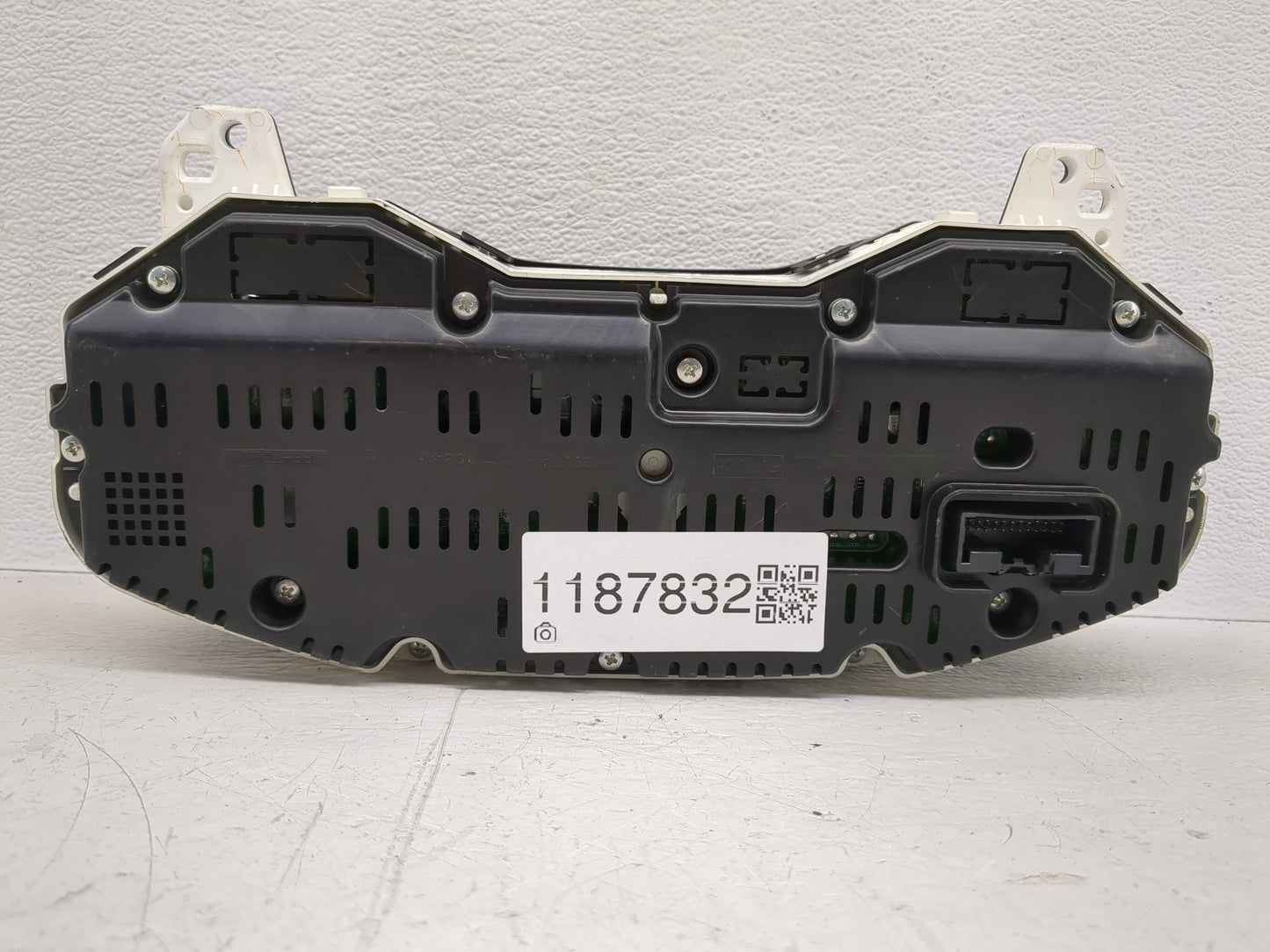 2019 Ford Fusion Instrument Cluster Speedometer Gauges P/N:DS7T-10890-GA KS7T-10849-GD Fits OEM Used Auto Parts - Oemusedaut