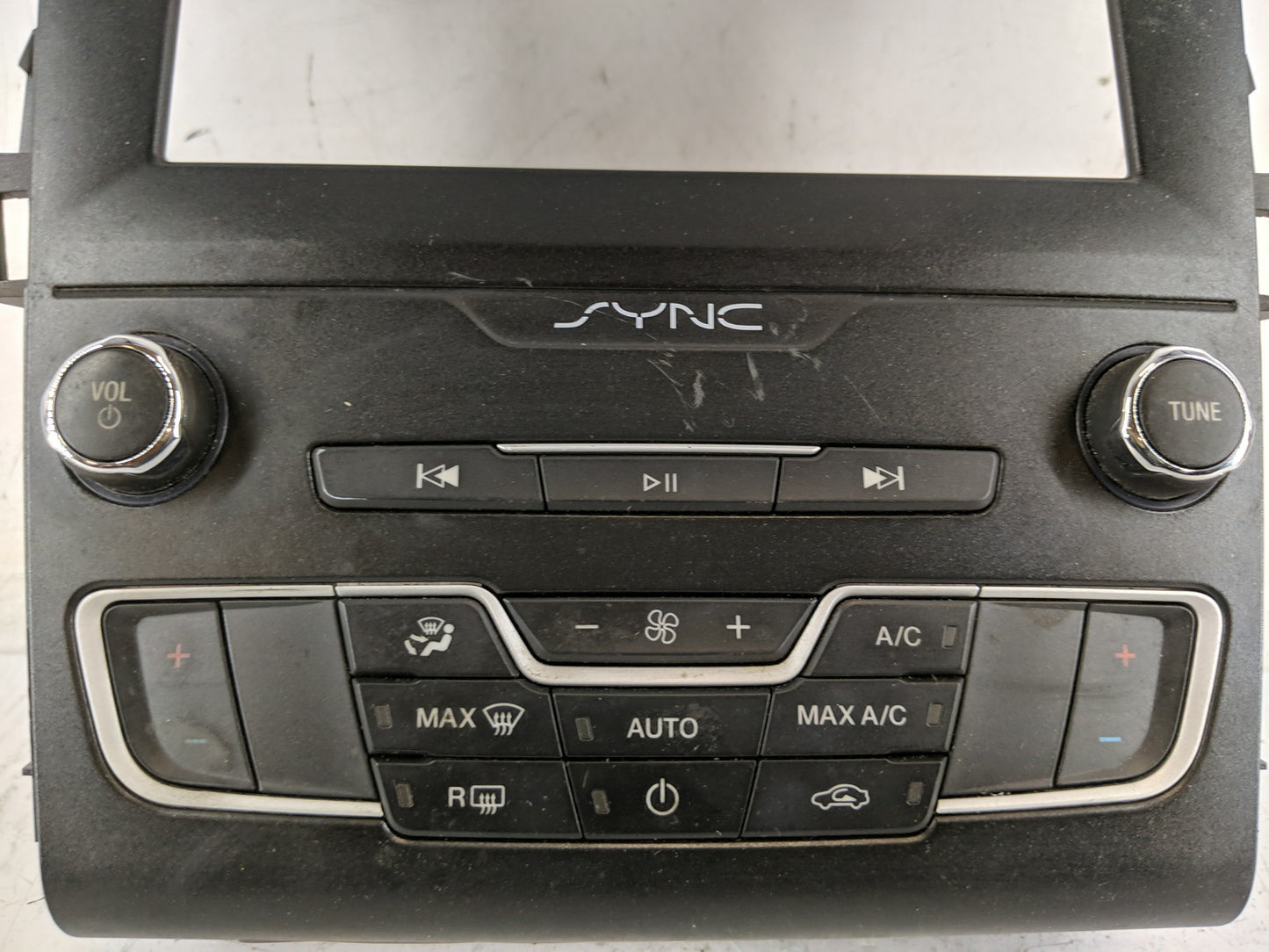 2016-2020 Ford Fusion Radio AM FM Cd Player Receiver Replacement P/N:KS7T-18E245-CGE Fits Fits 2016 2017 2018 2019 2020 OEM 