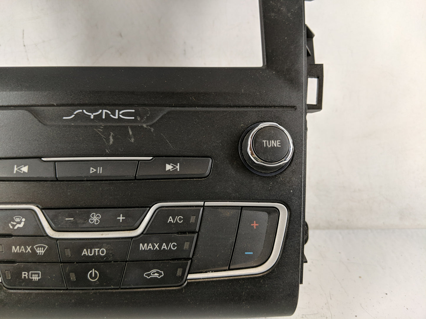 2016-2020 Ford Fusion Radio AM FM Cd Player Receiver Replacement P/N:KS7T-18E245-CGE Fits Fits 2016 2017 2018 2019 2020 OEM 