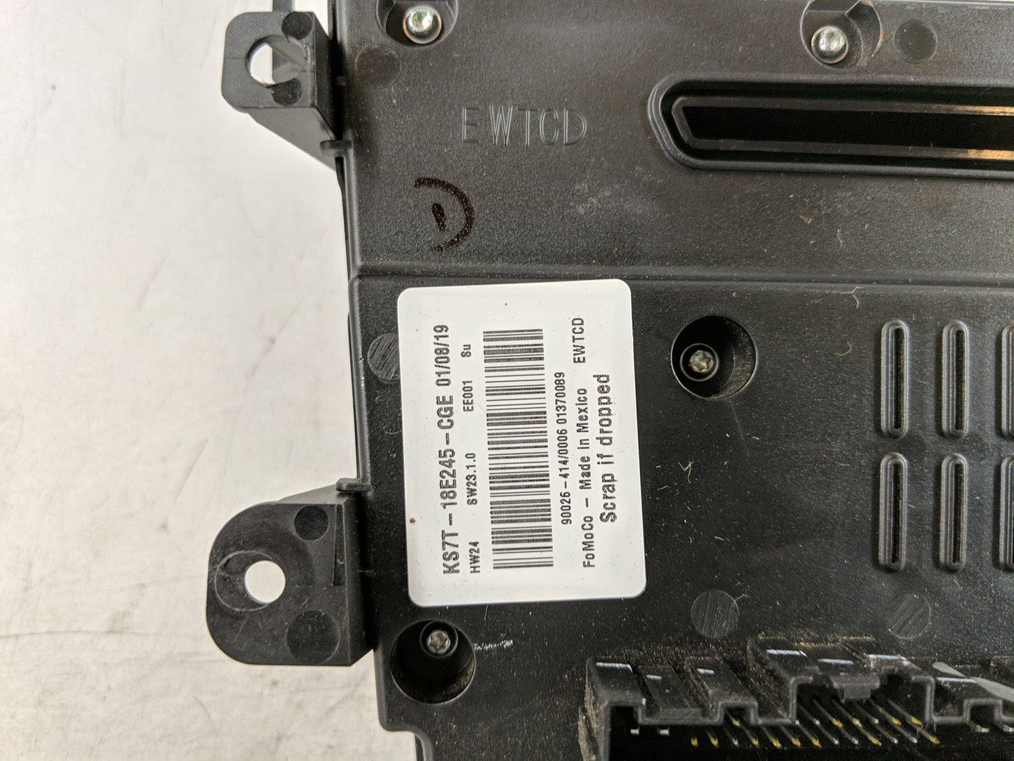 2016-2020 Ford Fusion Radio AM FM Cd Player Receiver Replacement P/N:KS7T-18E245-CGE Fits Fits 2016 2017 2018 2019 2020 OEM 