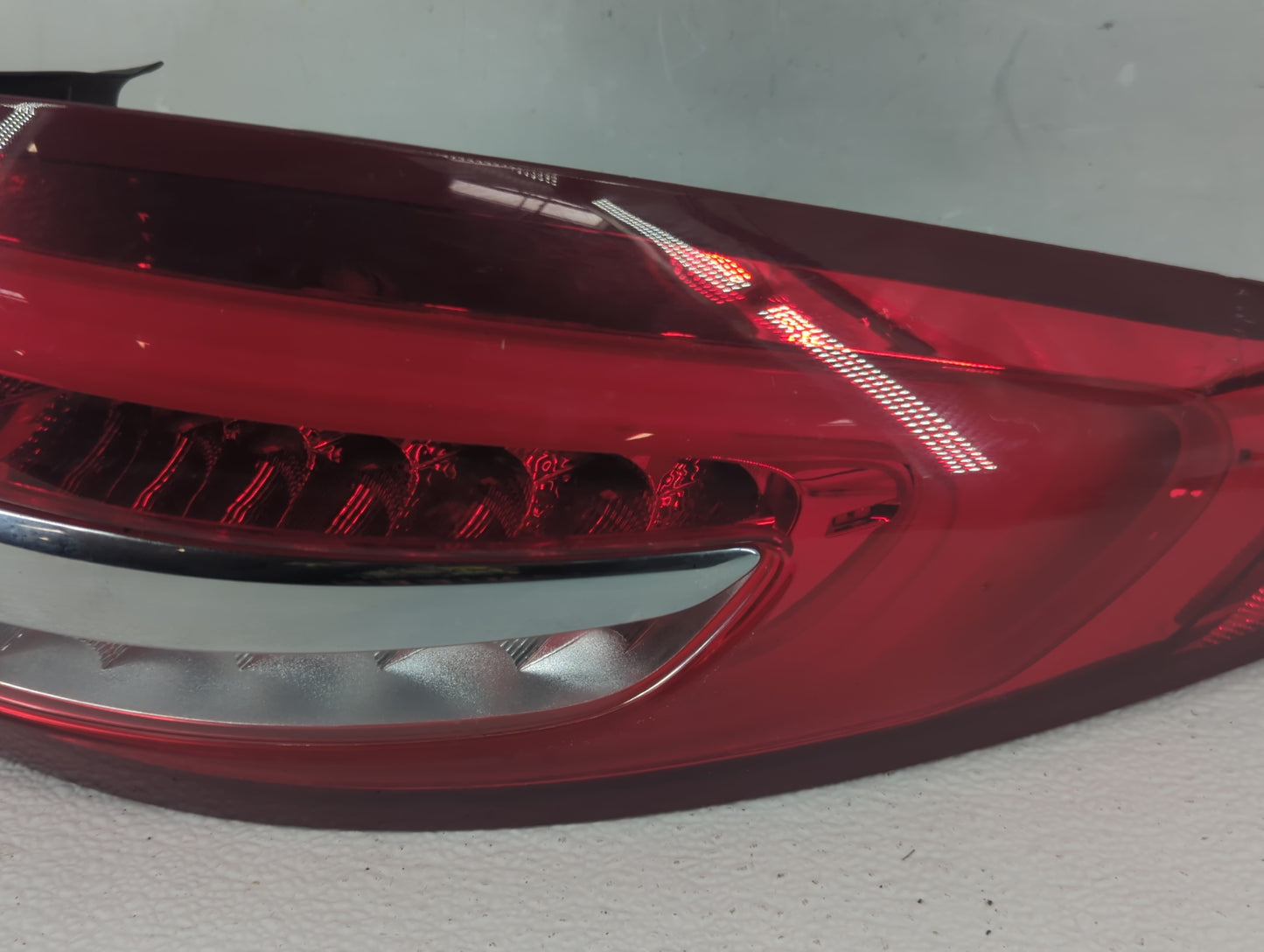 2017-2020 Ford Fusion Tail Light Assembly Passenger Right OEM P/N:HS73-13404-AD Fits Fits 2017 2018 2019 2020 OEM Used Auto 