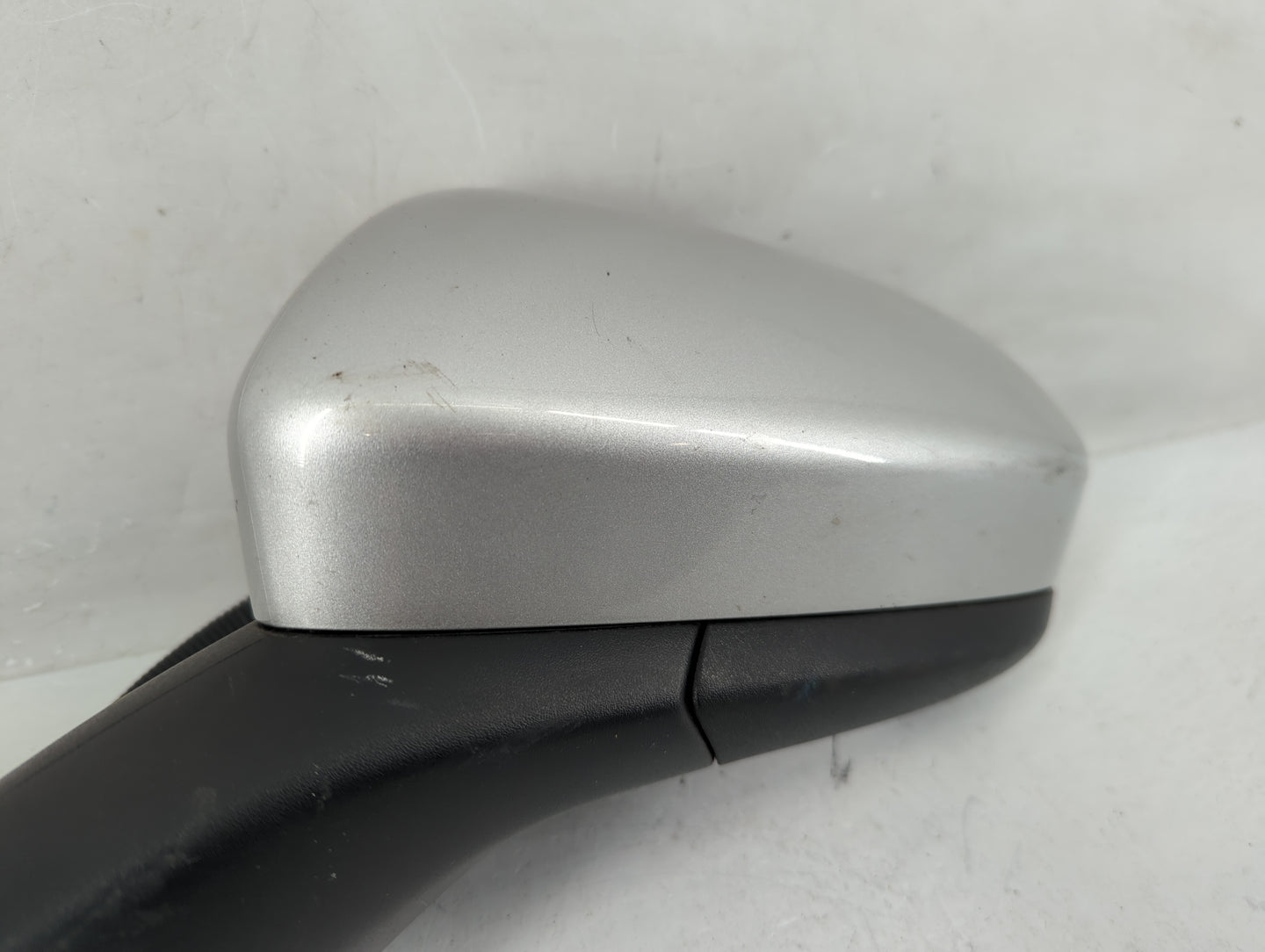 2019-2020 Ford Fusion Driver Left Side View Manual Door Mirror Silver - Oemusedautoparts1.com