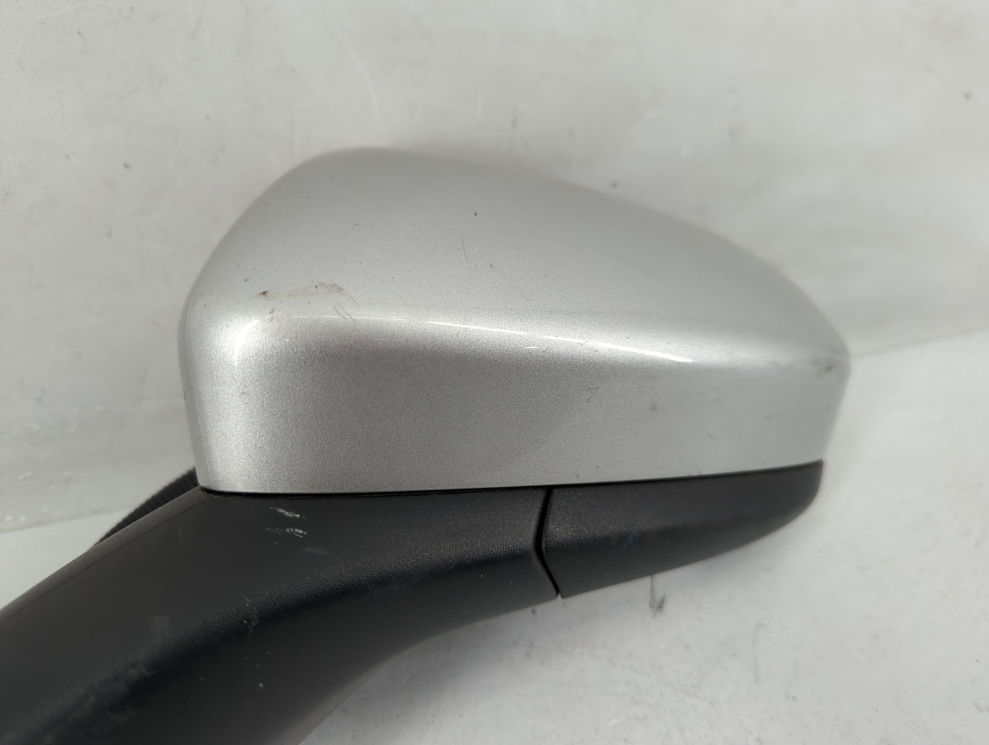 2019-2020 Ford Fusion Driver Left Side View Manual Door Mirror Silver - Oemusedautoparts1.com