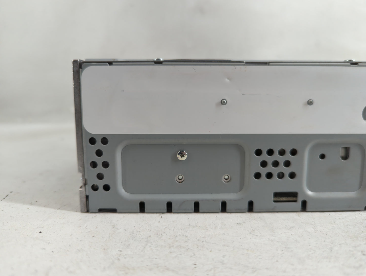 2019-2020 Ford Fusion Radio AM FM Cd Player Receiver Replacement P/N:KS7T-18D818-YC Fits Fits 2019 2020 OEM Used Auto Parts 