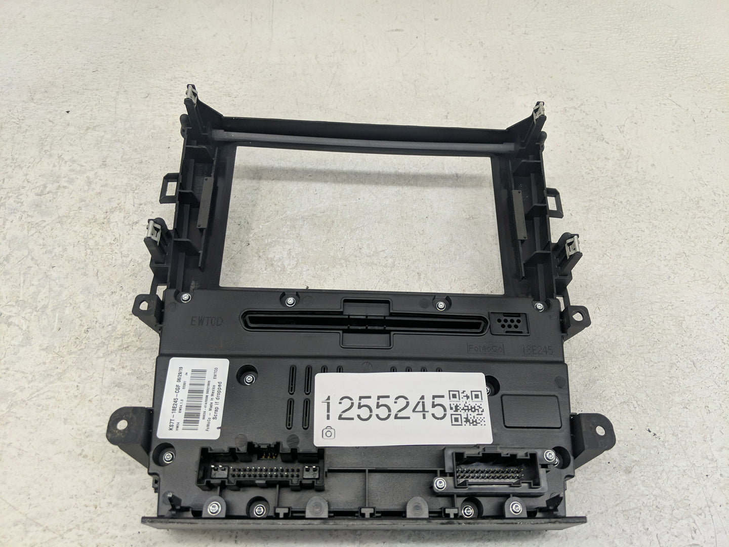 2017-2020 Ford Fusion Radio AM FM Cd Player Receiver Replacement P/N:KS7T-18E245-CGF Fits Fits 2017 2018 2019 2020 OEM Used 