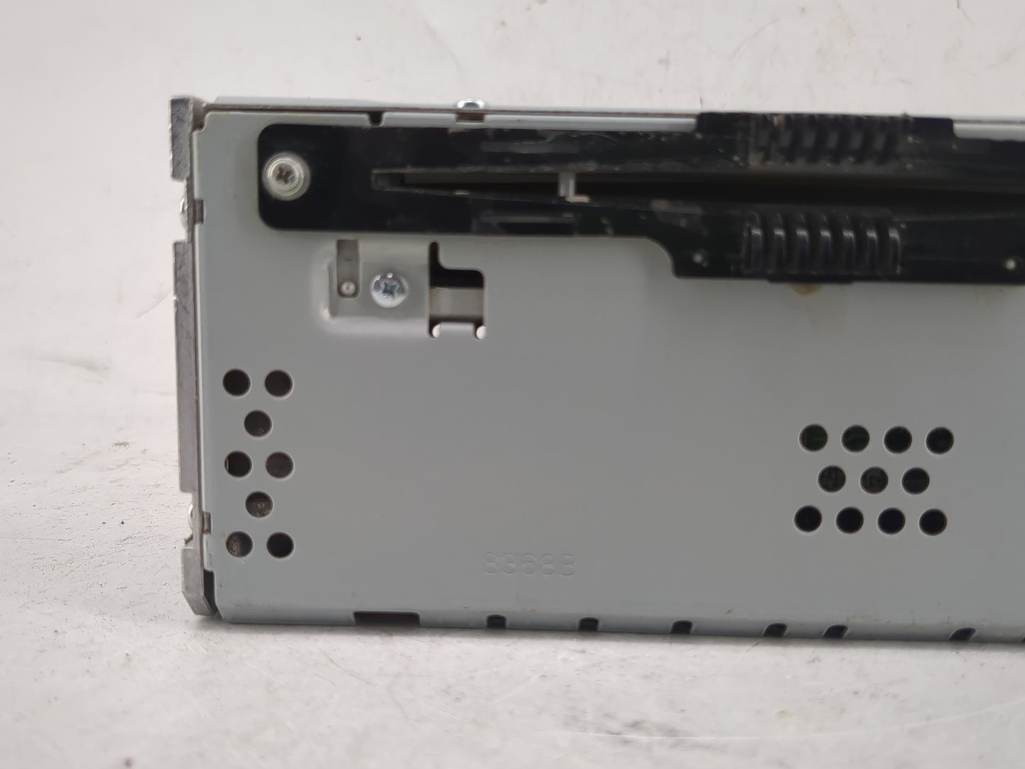 2019-2020 Ford Fusion Radio AM FM Cd Player Receiver Replacement P/N:KS7T-19C107-XB Fits Fits 2019 2020 OEM Used Auto Parts 