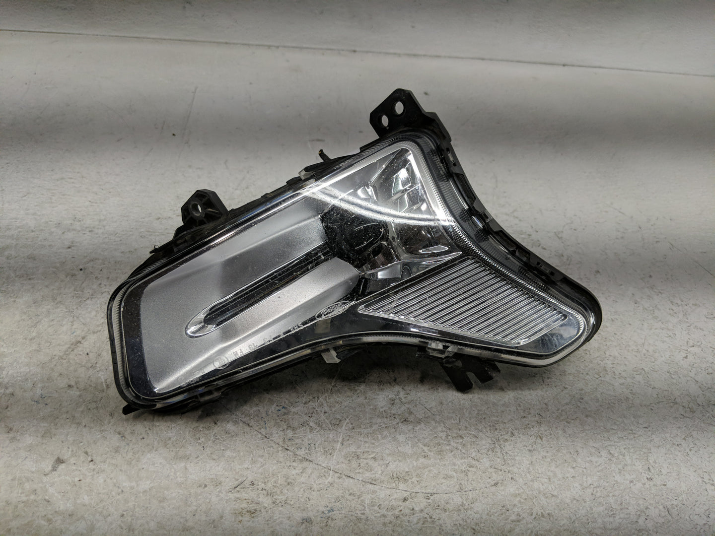 2017-2019 Ford Fusion Passenger Right Oem Front Light Lamp - Oemusedautoparts1.com