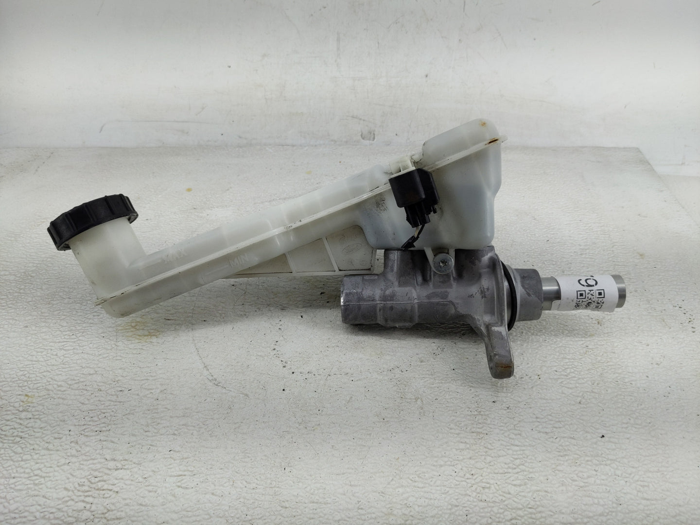 Ford Fusion Power Brake Booster Oem 1290079 - Oemusedautoparts1.com