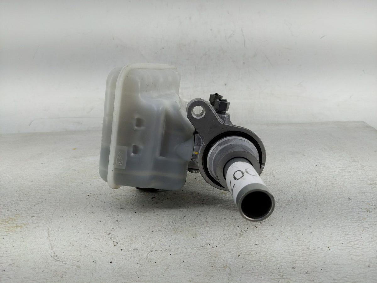 Ford Fusion Power Brake Booster Oem 1290079 - Oemusedautoparts1.com