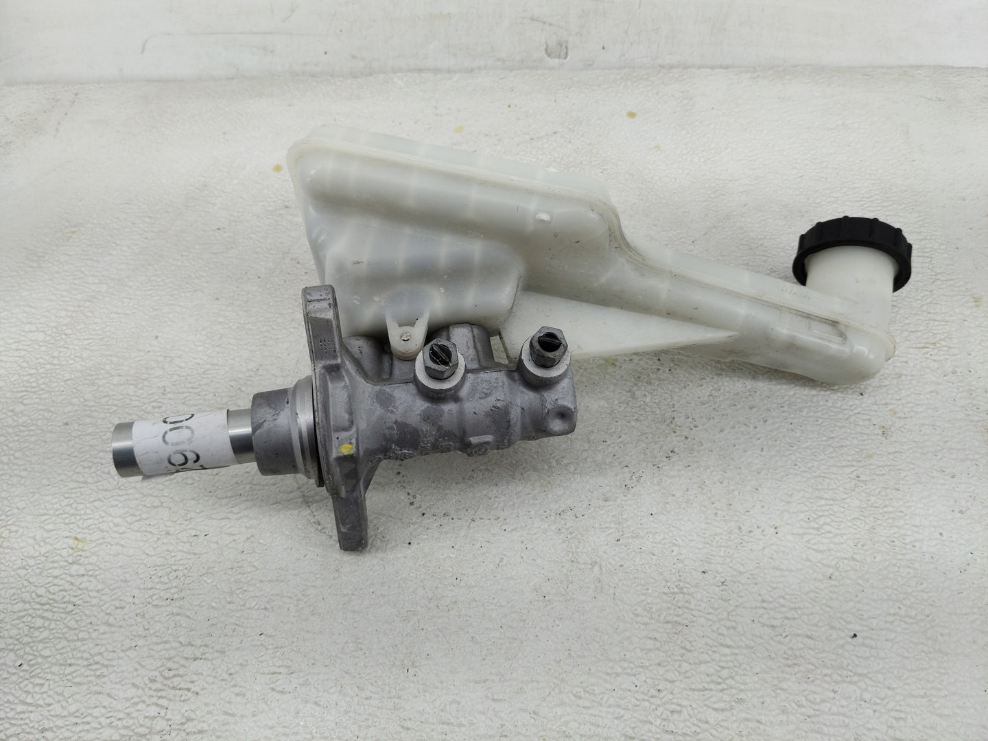 Ford Fusion Power Brake Booster Oem 1290079 - Oemusedautoparts1.com