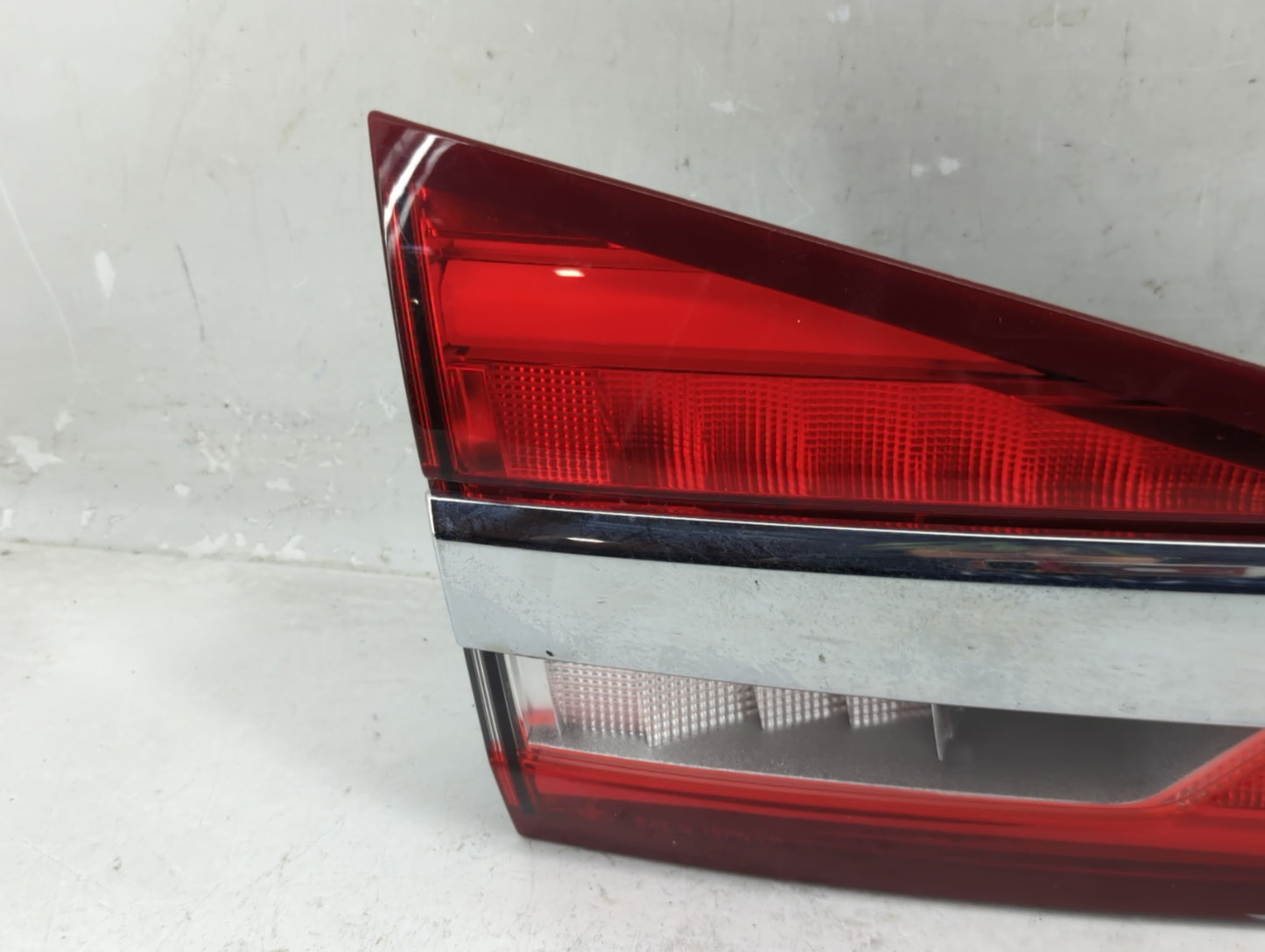 2019-2020 Ford Fusion Tail Light Assembly Driver Left OEM P/N:KS73-13A603-AF Fits Fits 2019 2020 OEM Used Auto Parts - Oemus