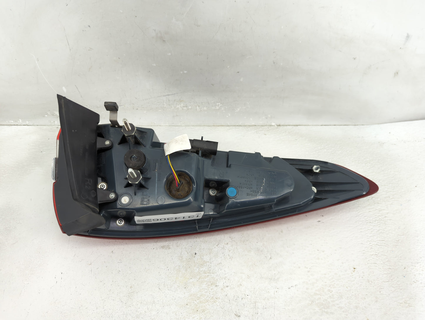 2017-2020 Ford Fusion Tail Light Assembly Passenger Right OEM P/N:HS73-13404-AD Fits Fits 2017 2018 2019 2020 OEM Used Auto 