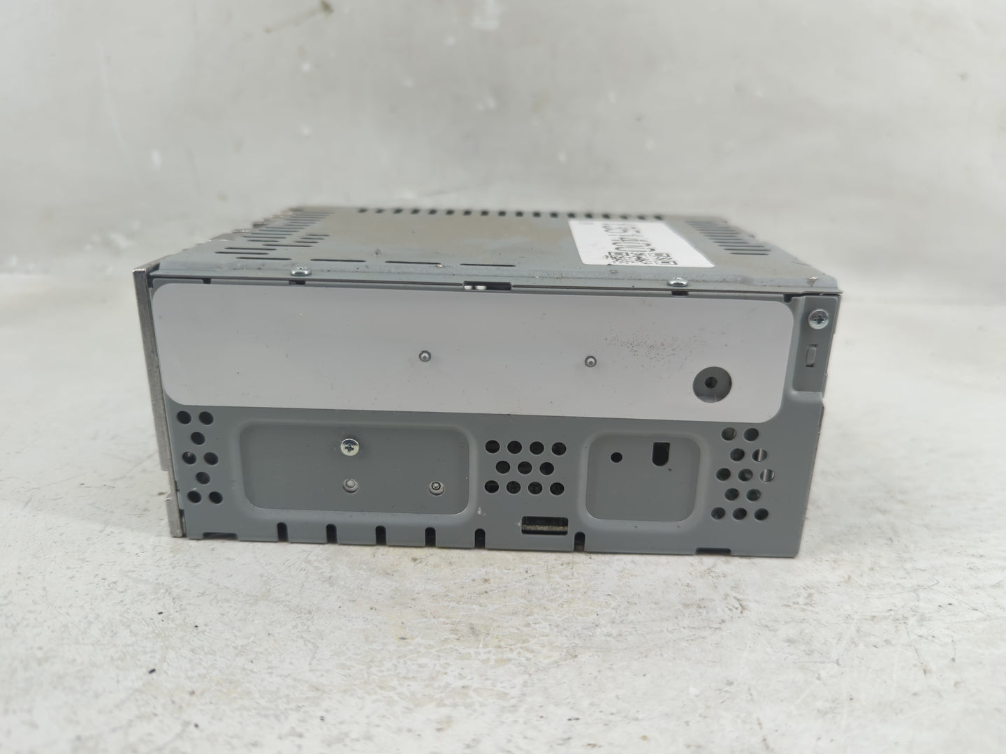 2019-2020 Ford Fusion Radio AM FM Cd Player Receiver Replacement Fits Fits 2019 2020 OEM Used Auto Parts - Oemusedautoparts1