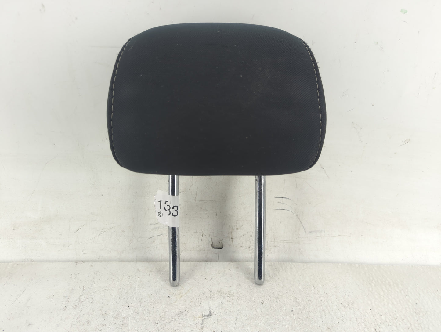 2017-2020 Ford Fusion Headrest Head Rest Rear Seat Fits Fits 2017 2018 2019 2020 OEM Used Auto Parts - Oemusedautoparts1.com