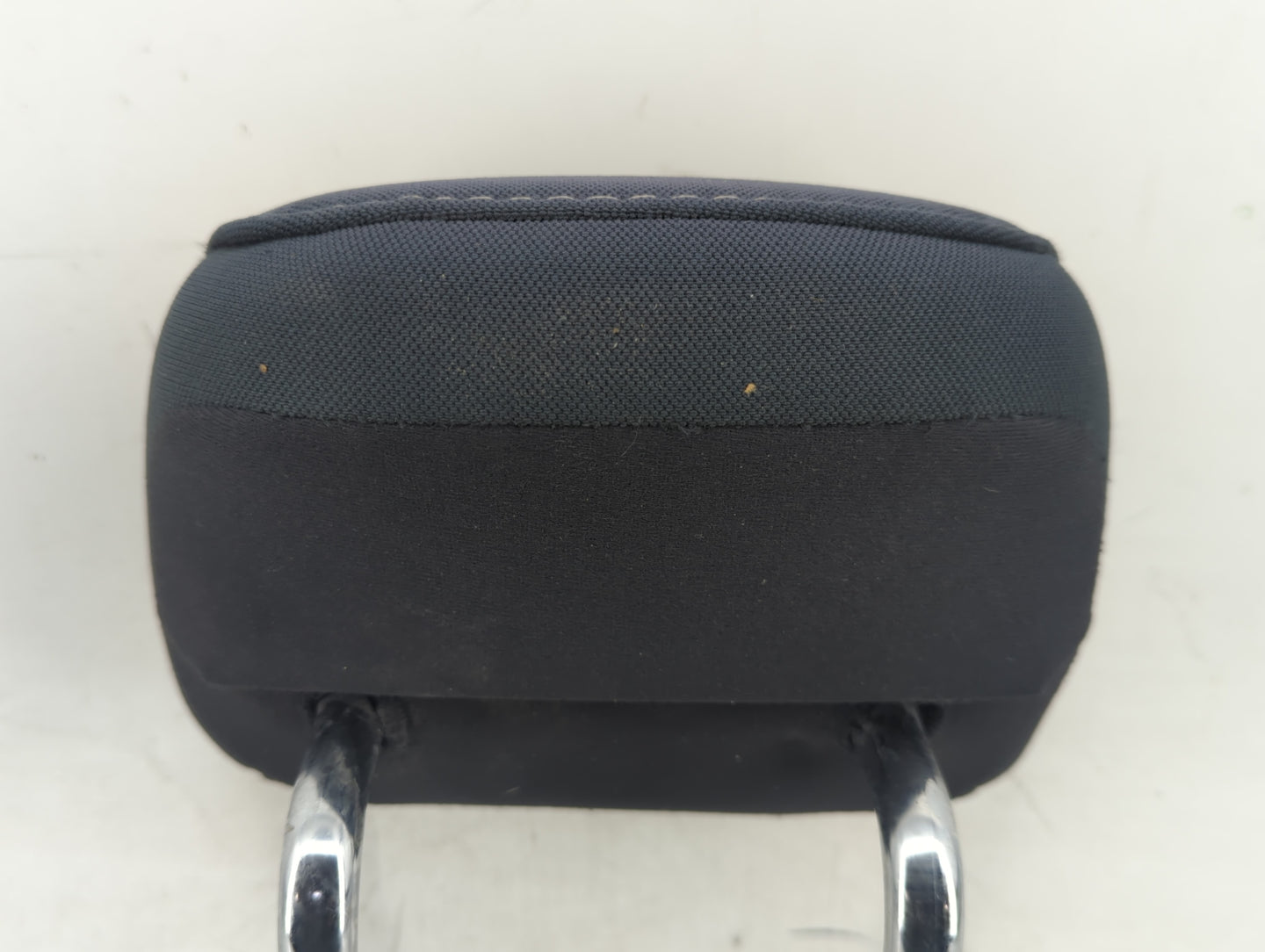 2017-2020 Ford Fusion Headrest Head Rest Rear Seat Fits Fits 2017 2018 2019 2020 OEM Used Auto Parts - Oemusedautoparts1.com