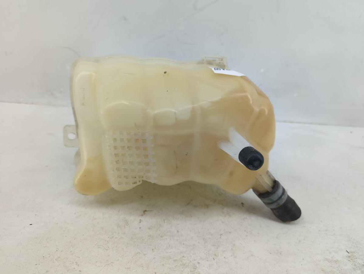2017-2020 Ford Fusion Radiator Coolant Overflow Expansion Tank Bottle 1368545 - Oemusedautoparts1.com