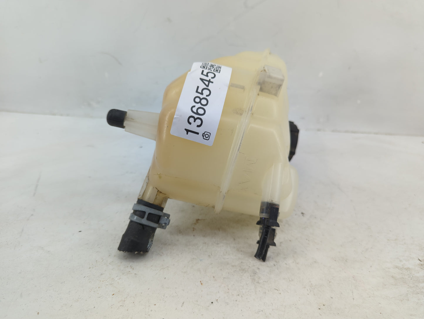 2017-2020 Ford Fusion Radiator Coolant Overflow Expansion Tank Bottle 1368545 - Oemusedautoparts1.com