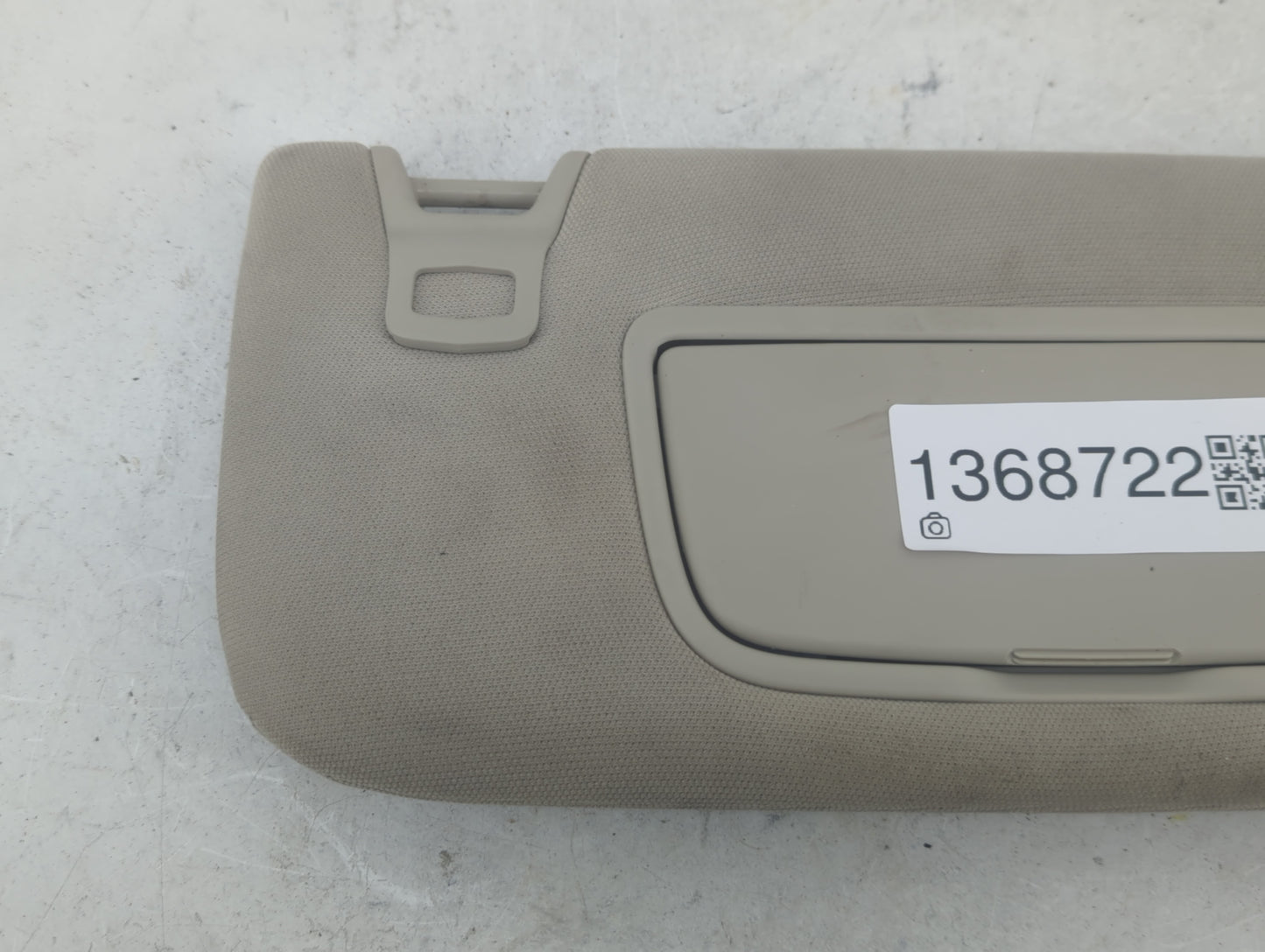 2017-2020 Ford Fusion Sun Visor Shade Replacement Passenger Right Mirror Fits Fits 2017 2018 2019 2020 OEM Used Auto Parts -