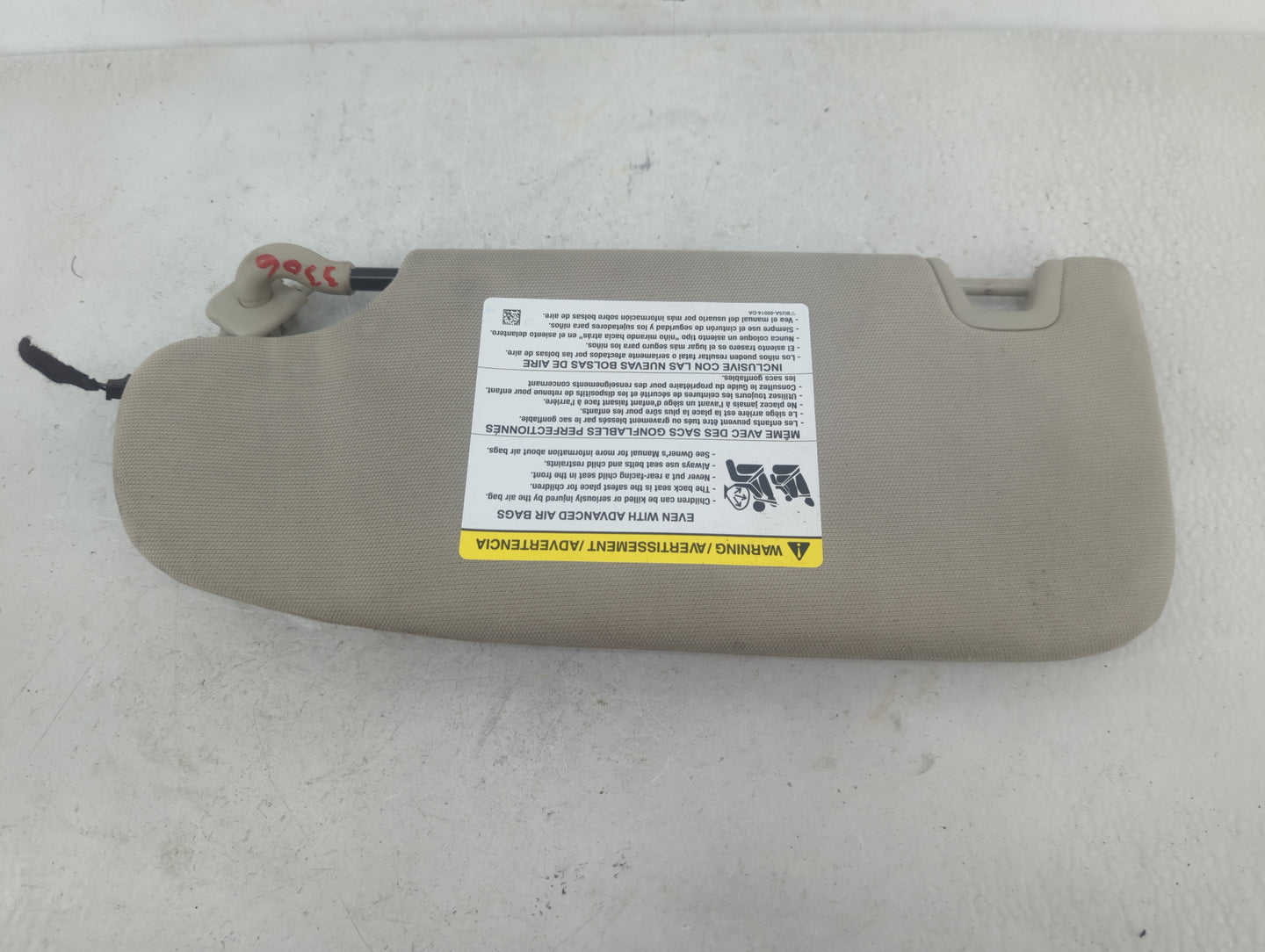 2017-2020 Ford Fusion Sun Visor Shade Replacement Passenger Right Mirror Fits Fits 2017 2018 2019 2020 OEM Used Auto Parts -