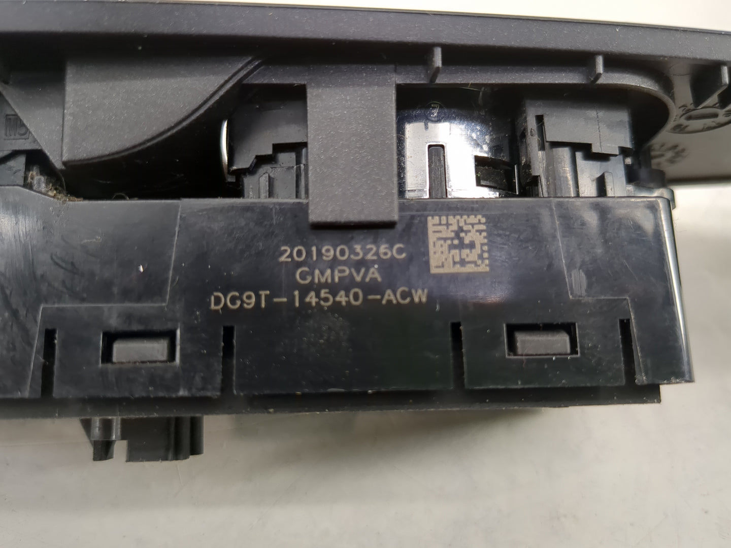 2013-2020 Ford Fusion Master Power Window Switch Replacement Driver Side Left P/N:DG9T-14540-ACW Fits OEM Used Auto Parts - 