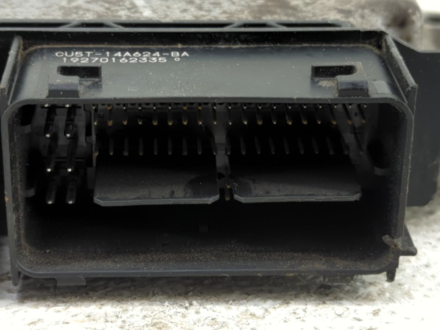 2017-2019 Ford Fusion PCM Engine Control Computer ECU ECM PCU OEM P/N:0 261 S22 318 Fits Fits 2017 2018 2019 OEM Used Auto P
