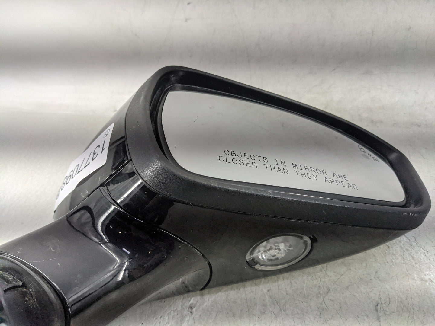 2019-2020 Ford Fusion Passenger Side View Mirror - Right Door Mirror OEM Used - Oemusedautoparts1.com