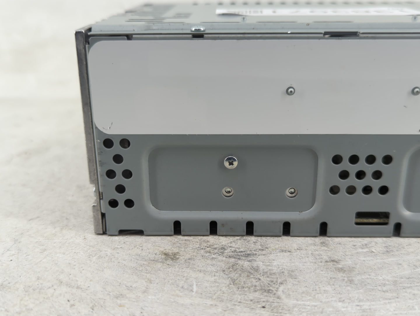 2019-2020 Ford Fusion Radio AM FM Cd Player Receiver Replacement P/N:KS7T-18D818-YB Fits Fits 2019 2020 OEM Used Auto Parts 