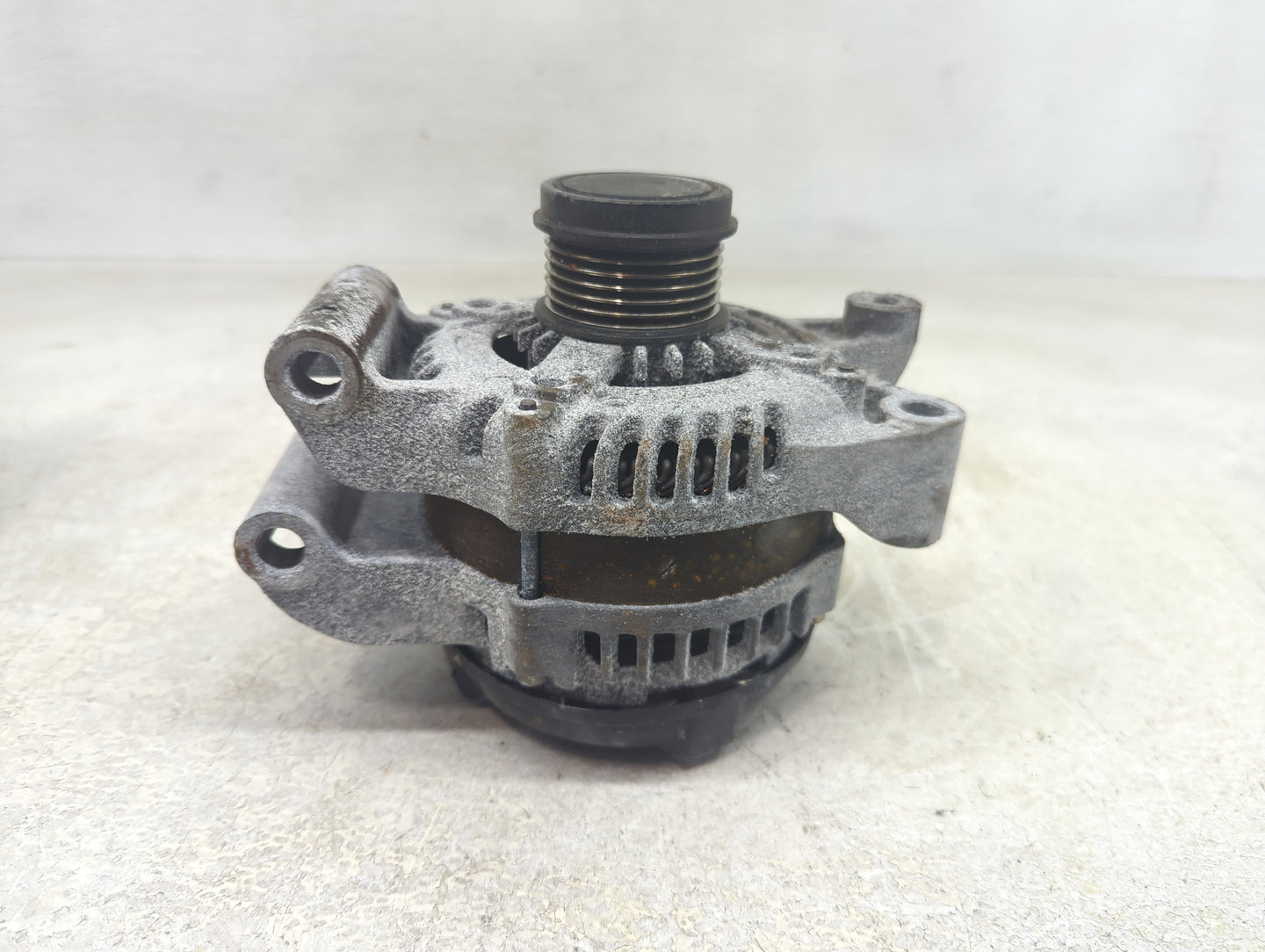 2013-2020 Ford Fusion Alternator Replacement Generator Charging Assembly Engine OEM P/N:TN104210-2911 HS7T-10300-AA Fits OEM