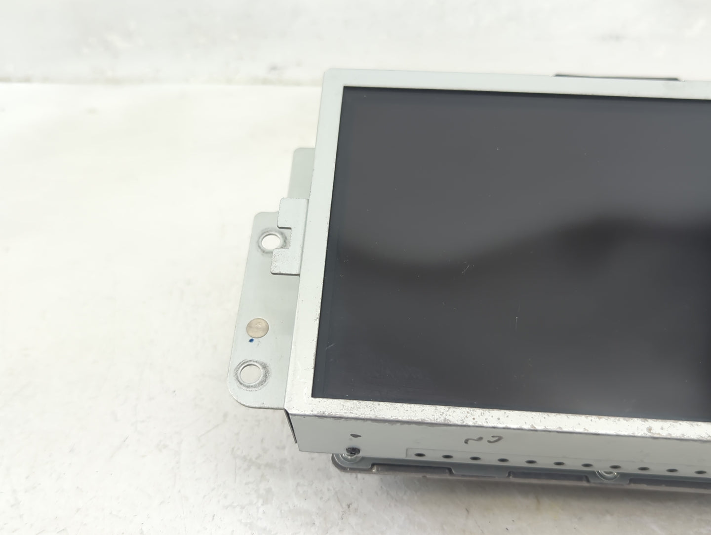 2017-2020 Ford Fusion Information Display Screen - Oemusedautoparts1.com