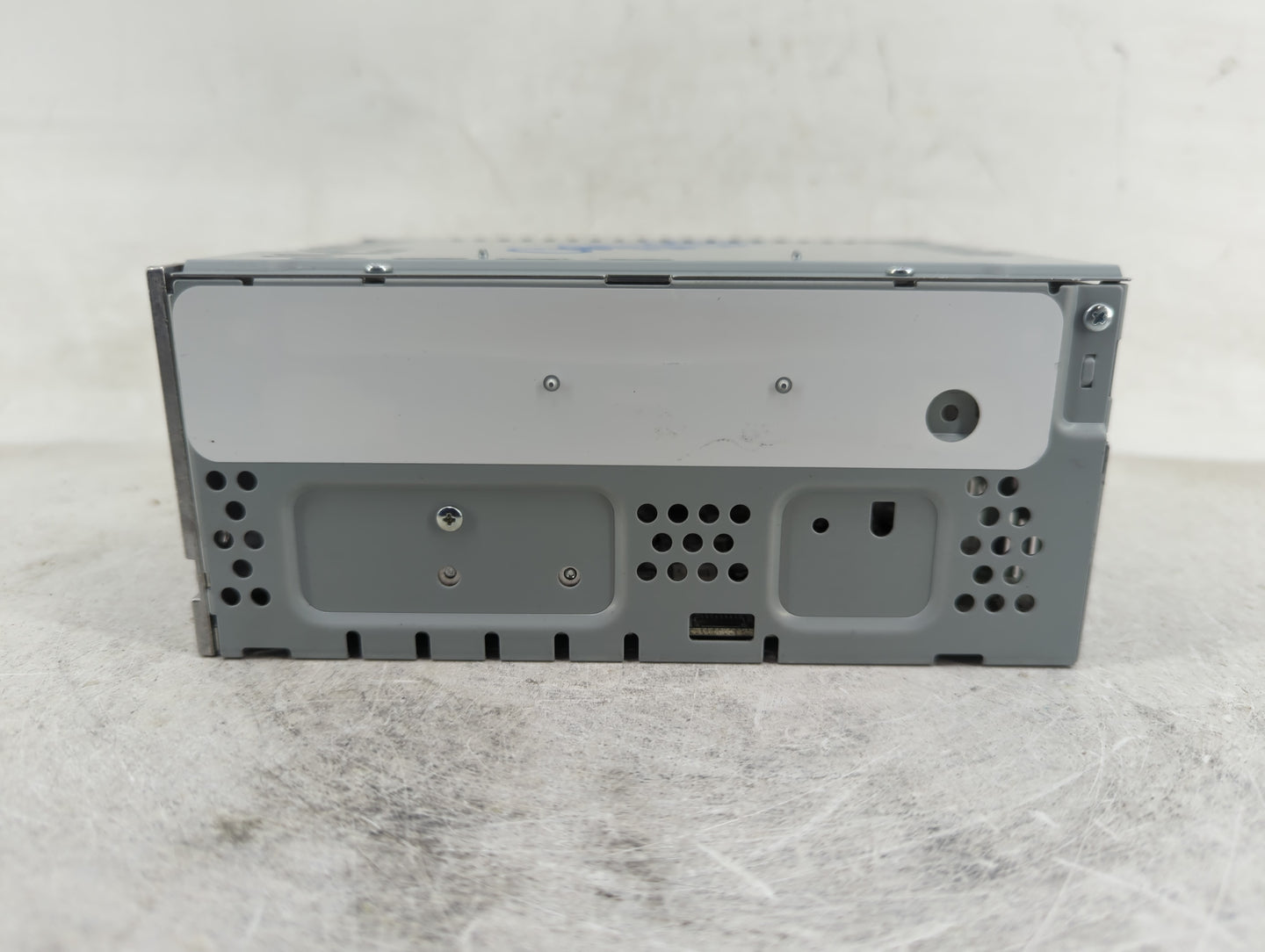 2019-2020 Ford Fusion Radio AM FM Cd Player Receiver Replacement P/N:KS7T-18D818-YB Fits Fits 2019 2020 OEM Used Auto Parts 